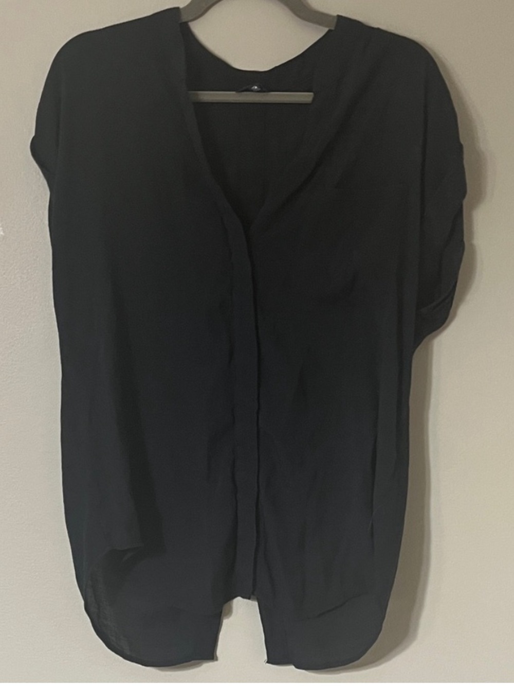 THREE 1X Tops For 6 BUCKS - Picture 2 of 3